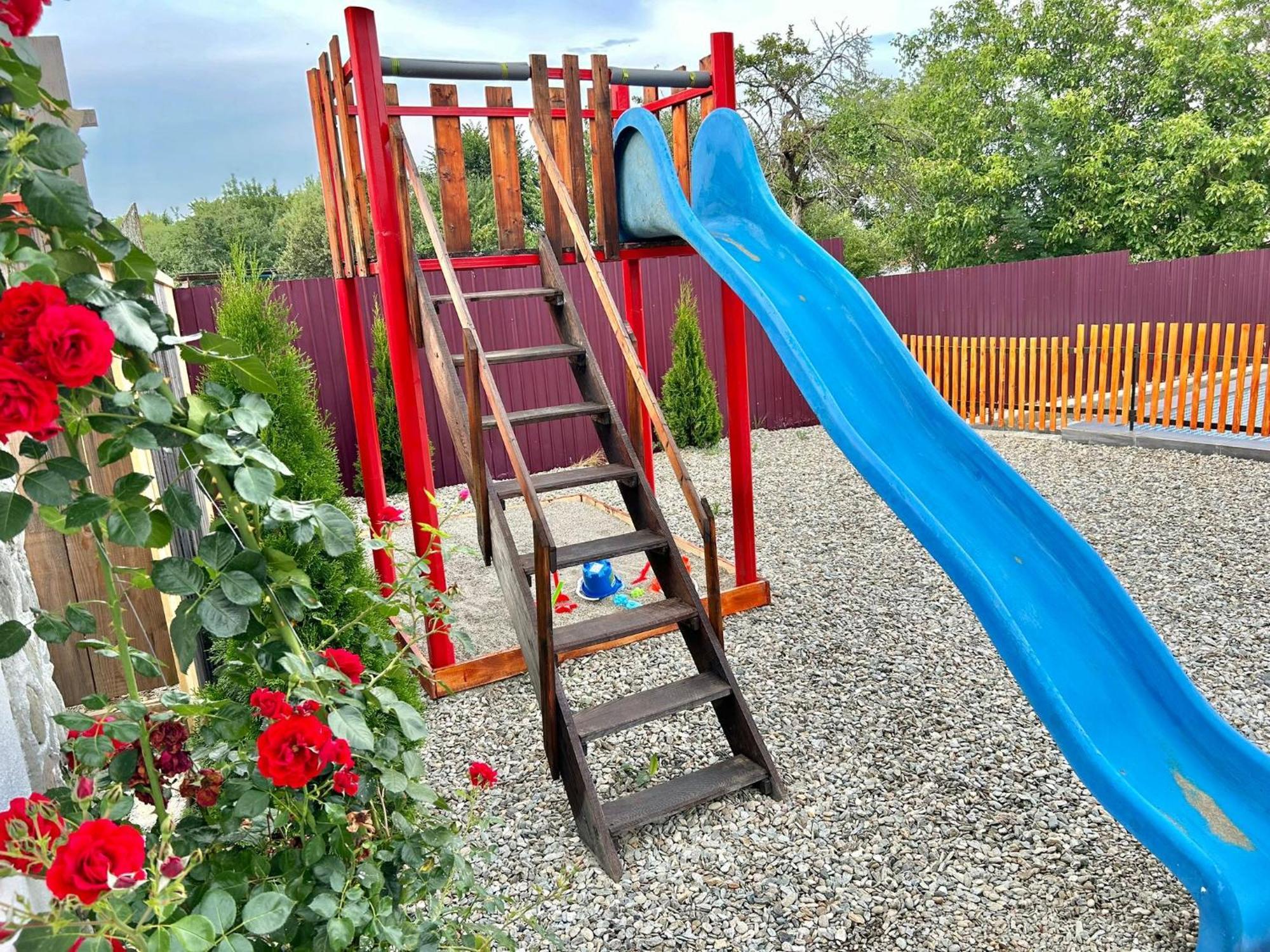 Pensiunea Casa Nina Cîrţişoara Esterno foto