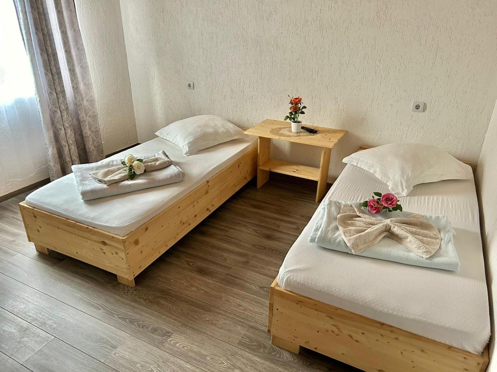 Pensiunea Casa Nina Cîrţişoara Esterno foto
